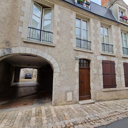 Appartamento Le Saint Jean et son parking privée Blois Esterno foto