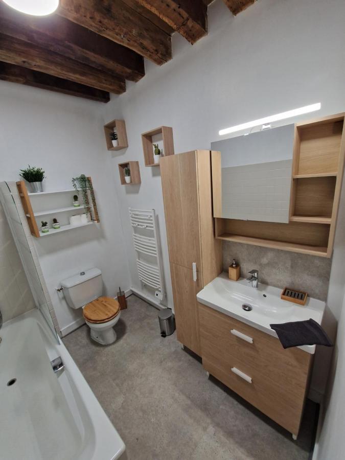 Appartamento Le Saint Jean et son parking privée Blois Esterno foto