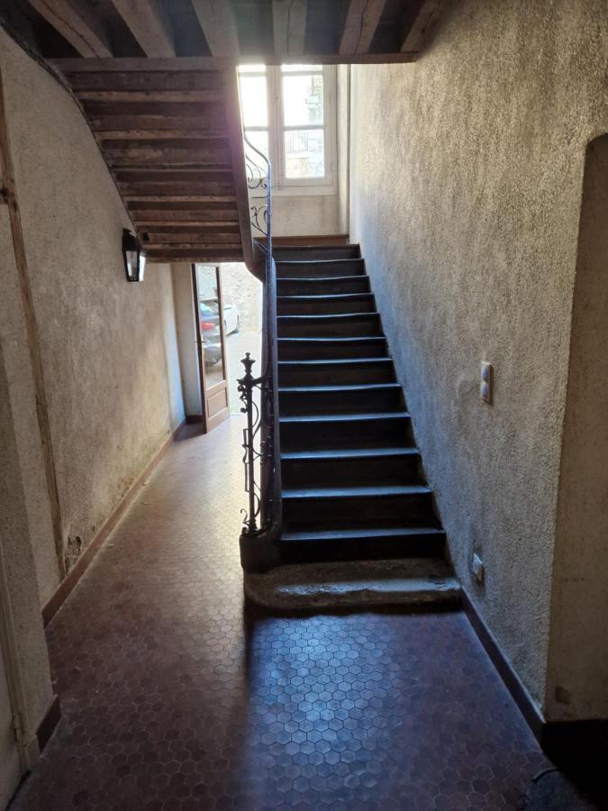 Appartamento Le Saint Jean et son parking privée Blois Esterno foto