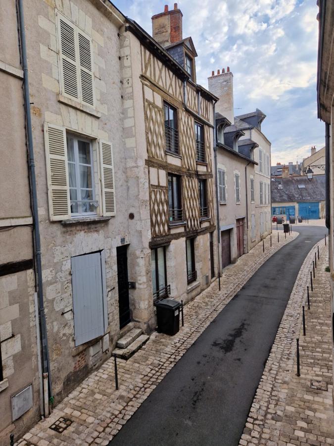 Appartamento Le Saint Jean et son parking privée Blois Esterno foto